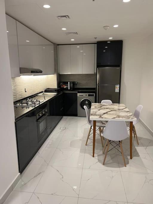 Modern Studio In The Heart Of Amman Esterno foto